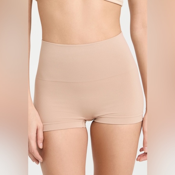 SPANXshape ExtraOrdinary Boyshort size XL - Picture 3 of 6